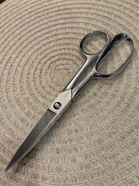 Cutco Scissors 8” Chrome. Made in USA. Vintage